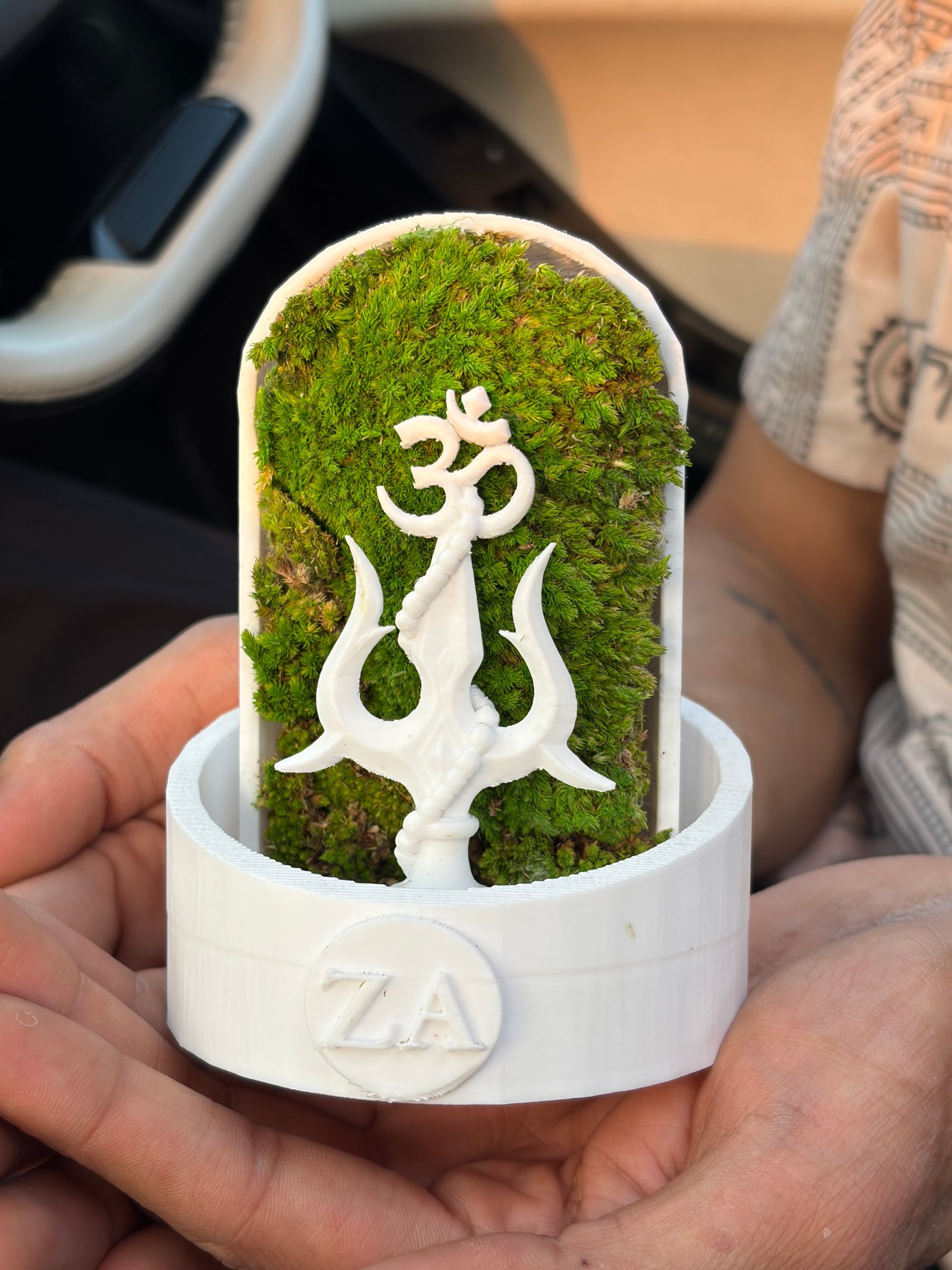 Om Trishul Terrarium Dome